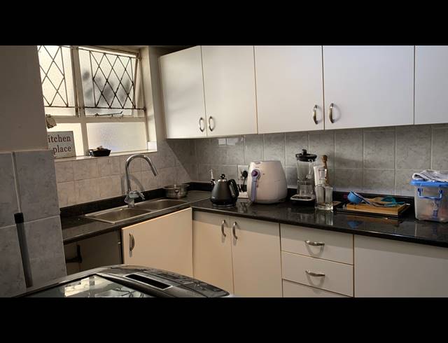 1.5 BEDROOM APARTMENT FOR SALE IN ESPLANADE